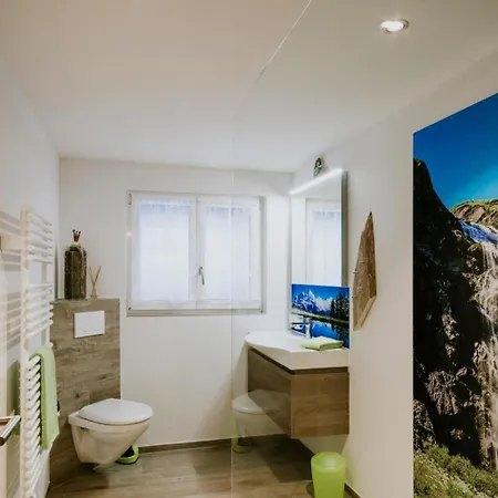 Aloa Appartement-fewo- Bad- Wc- 2 Schlafraeume 3-5-zimmerwohnung By Interhome *